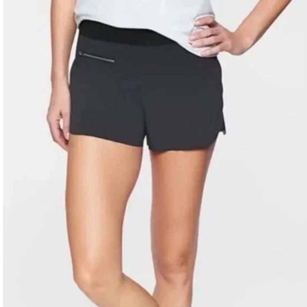 Athleta Black Mod Trekkie Athletic Shorts Front Zip Pocket Elastic Waist Sz 16